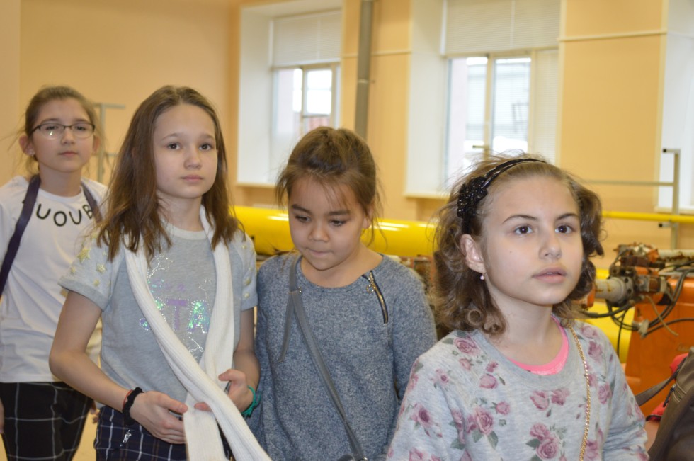 ����������� 4 ������ �������� �19 �������� ���������� �������� � ���������-������������ ������ ���