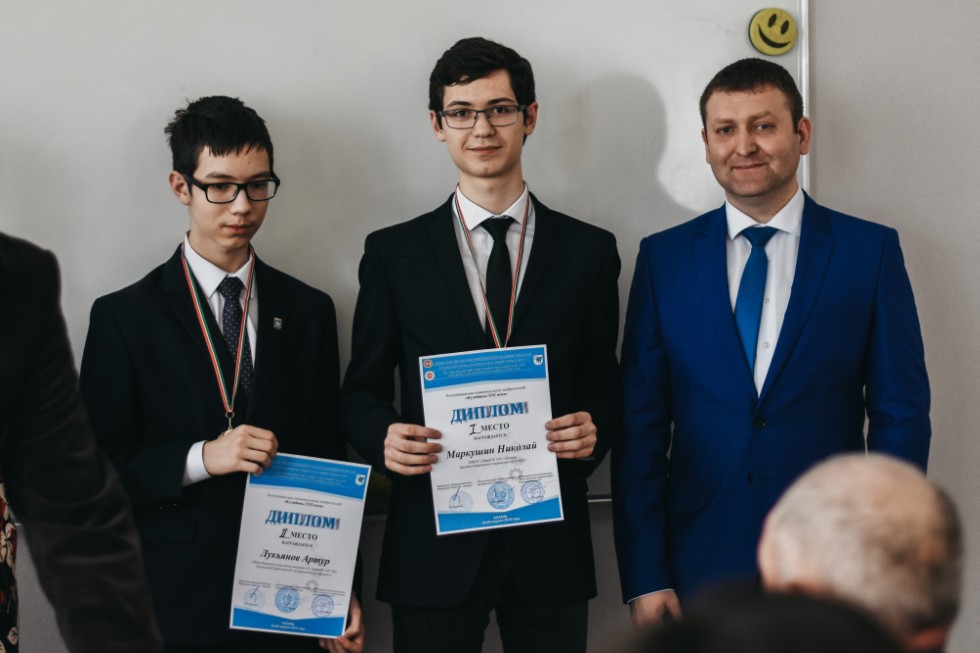 ����� ��������� ���� ������������� 