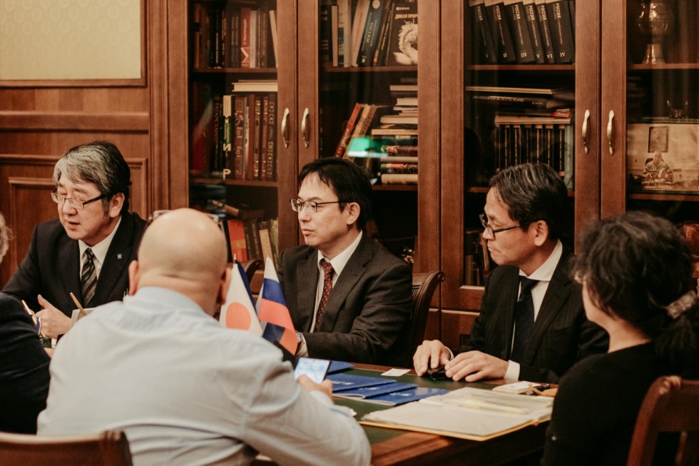 Kindai University delegation visited Kazan Federal University ,Kindai University