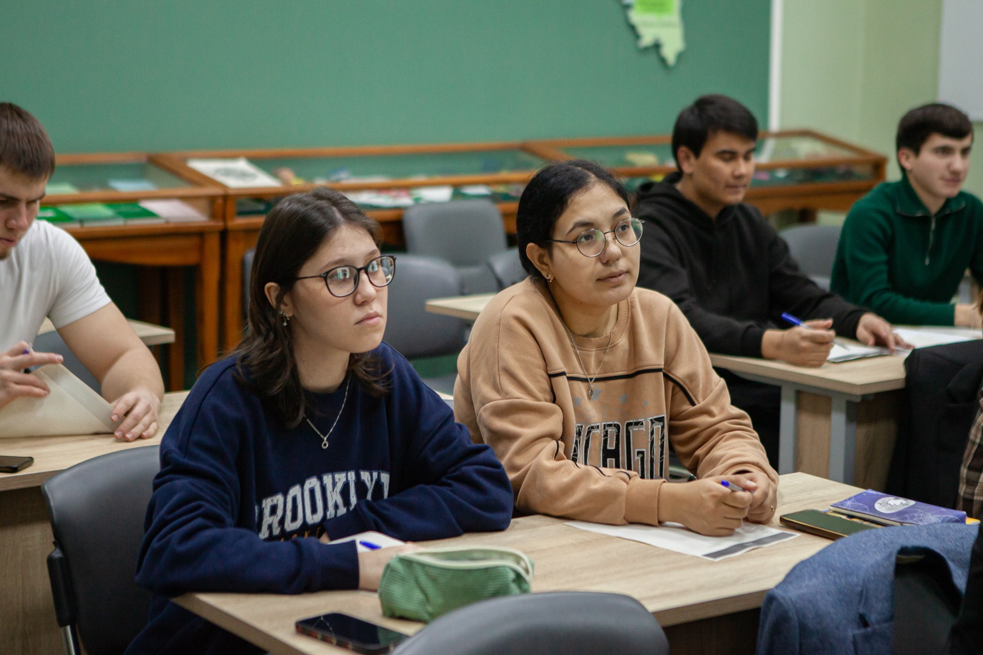 Акция 'Татарча диктант' прошла в Елабужском институте КФУ Акция 'Татарча диктант' прошла в Елабужском институте КФУ