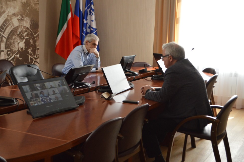 ������������� ����������� ��������� ������� ������� � ������ ������� � ��������� �������������