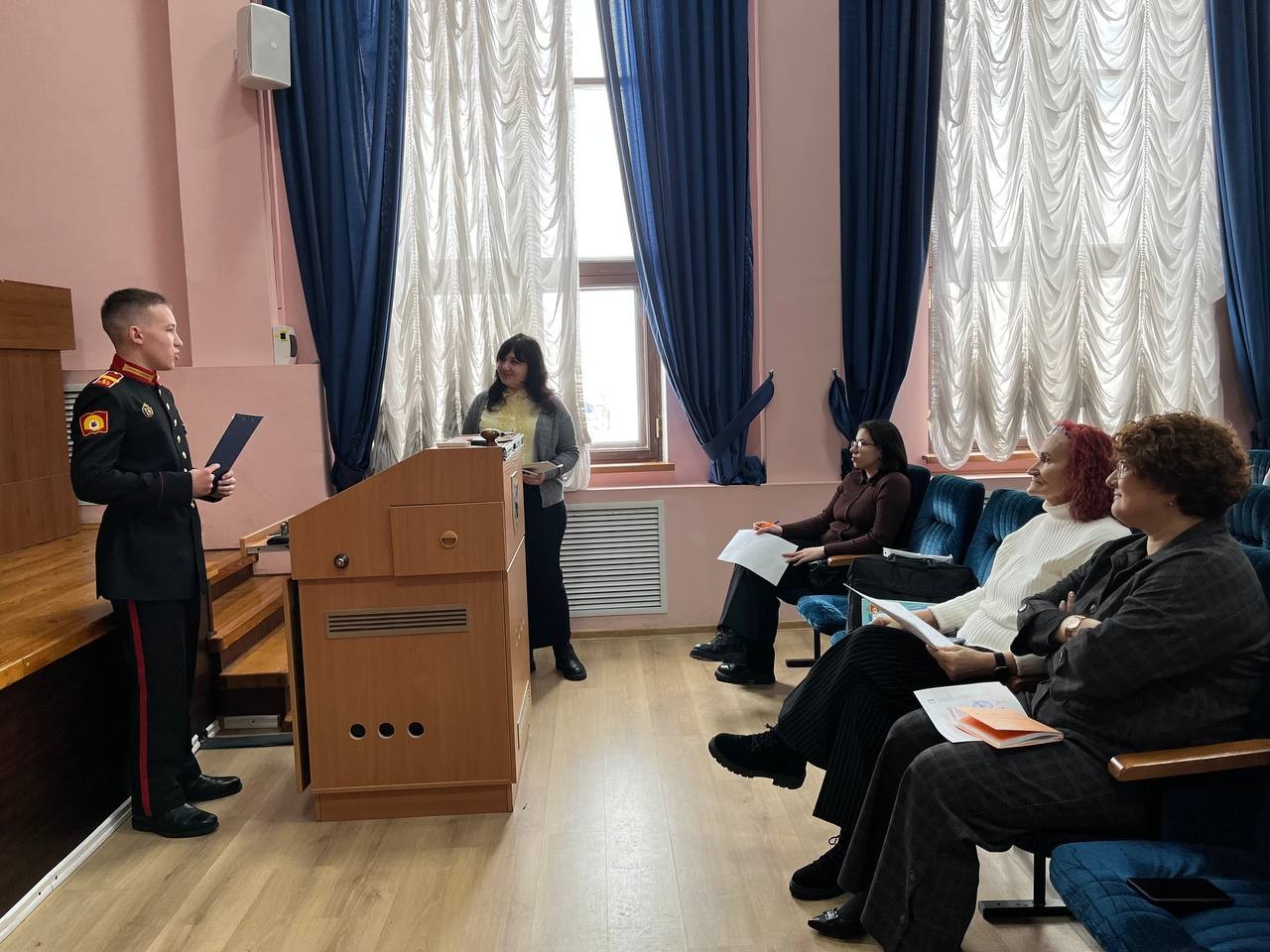 От школьных исследований ? к науке: итоги секции 'Научные направления' От школьных исследований ? к науке: итоги секции 'Научные направления'