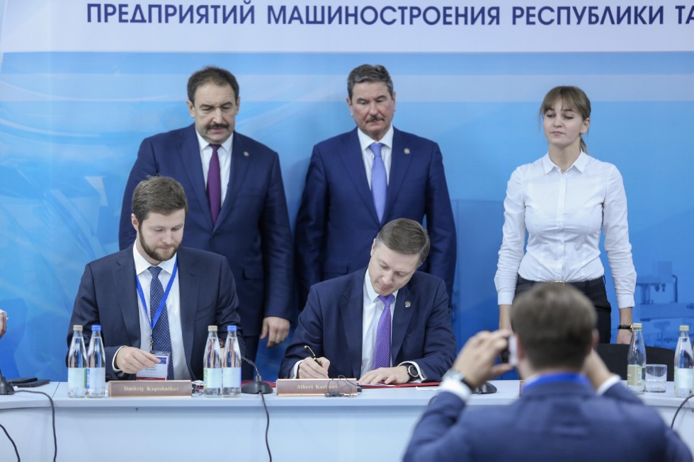 Rector Ilshat Gafurov joined 8th meeting of the Coordinating Council of Machine Building Companies of Tatarstan