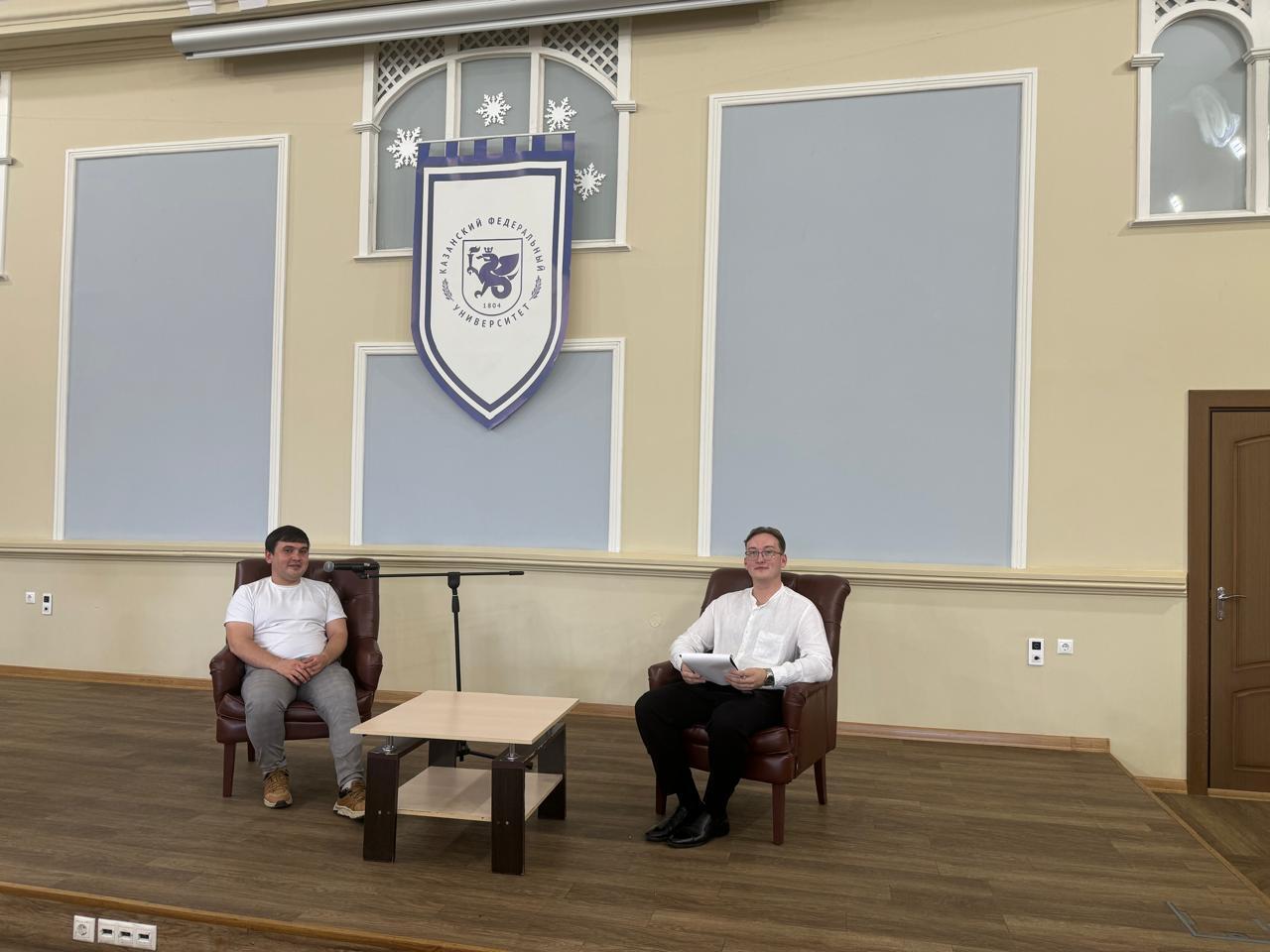 ���� ������ � ��������� ���������� � �����������