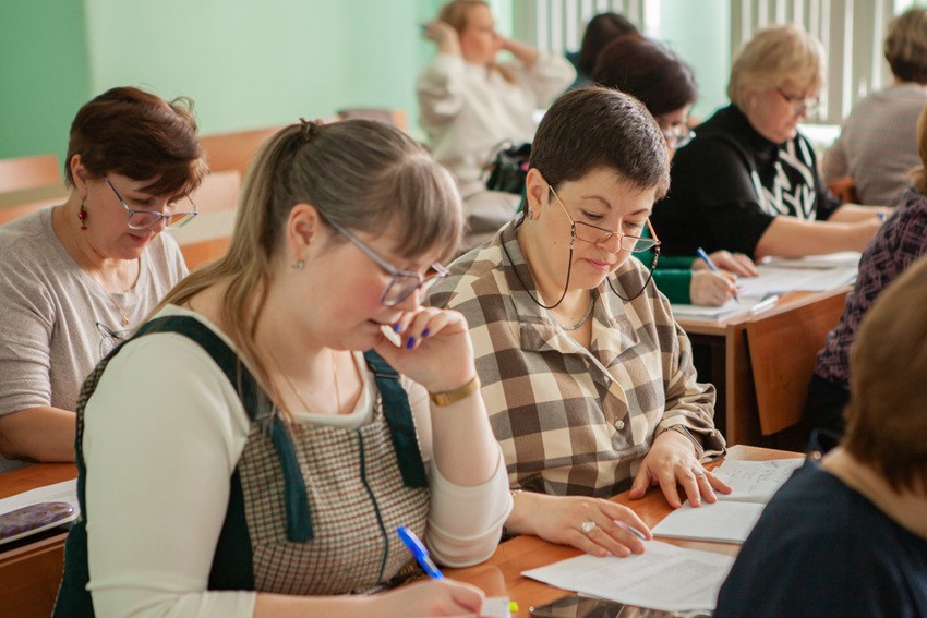 Для учителей математики прошли курсы по подготовке к ЕГЭ в Елабужском институте КФУ Для учителей математики прошли курсы по подготовке к ЕГЭ в Елабужском институте КФУ