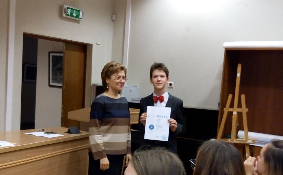 ���� ������������� � ������� ������