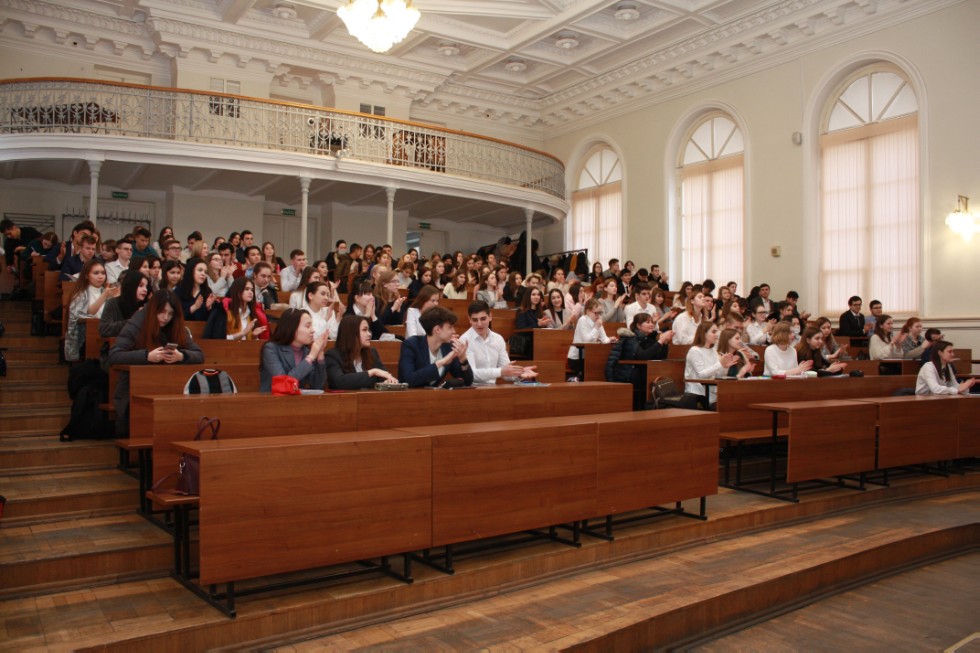 �������� ������ � �������������� ����������� ��