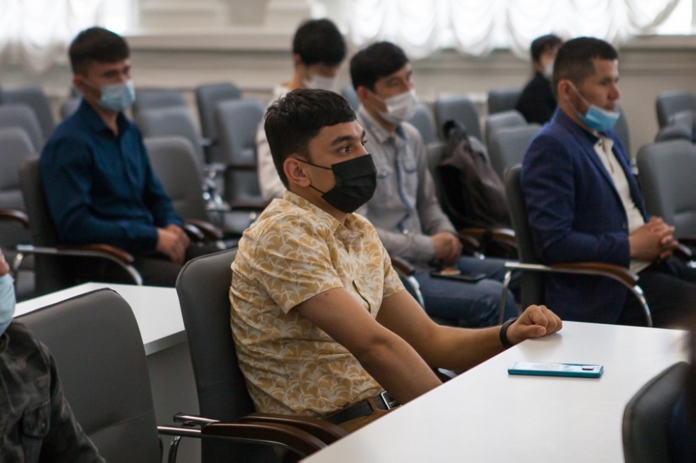 ����������� ������ ���������� ���������� � �. ������ �������� ������� ���������� �� ���������� ����������� ���������