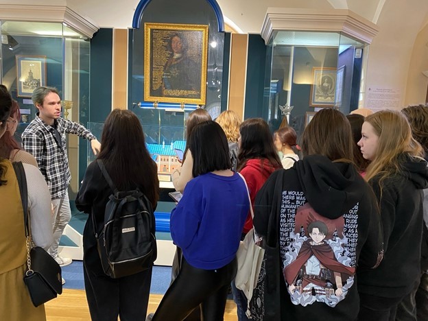 �������� �������� ������������ ����� ���������� ���������