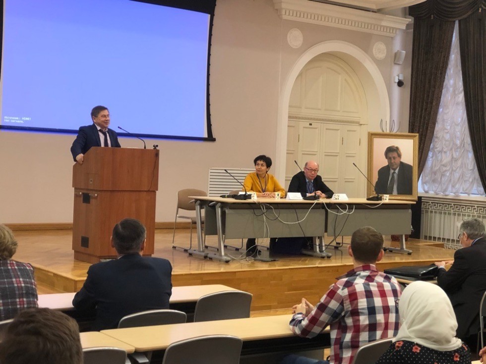 ���� � �����