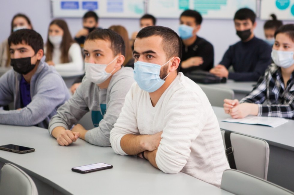 ������� ��������� ����������� ��������� � �������� '���������������' ����� � ��������������� �� ������