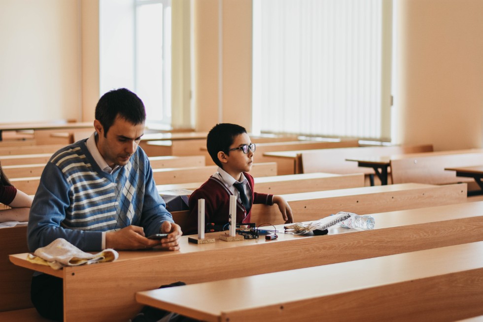 ����� ��������� ���� ������������� 