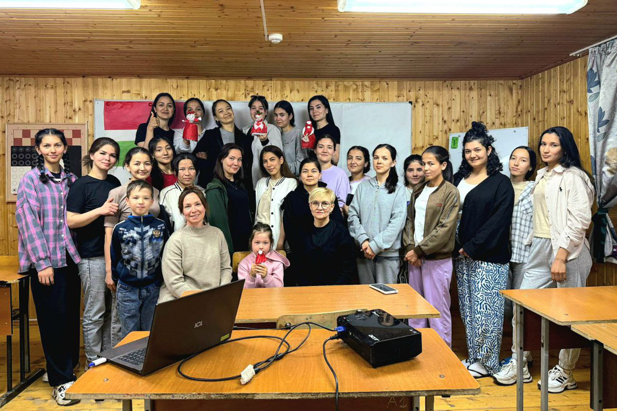 В 'Буревестнике' завершилась смена 'Этнолето' В 'Буревестнике' завершилась смена 'Этнолето'