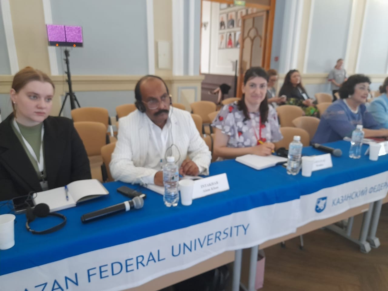      '    ' ,,  ,  , , ,  ,  , , -2025