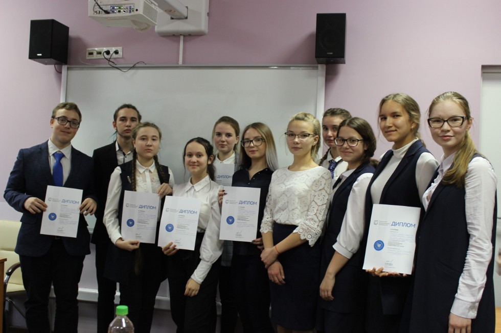 218 �����������