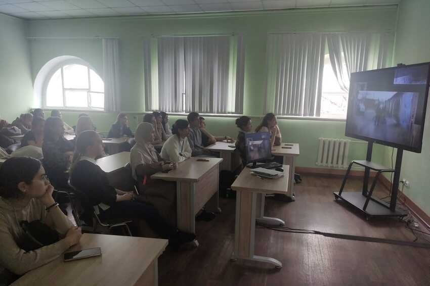 Аспекты антитерроризма обсудили на кураторских часах Аспекты антитерроризма обсудили на кураторских часах