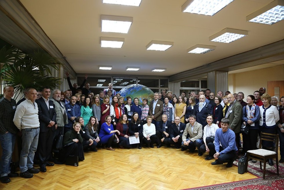 Участники Международной конференции В международной конференции в г. Мурманске приняла участие группа сотрудников и студентов кафедры зоологии и общей биологии.