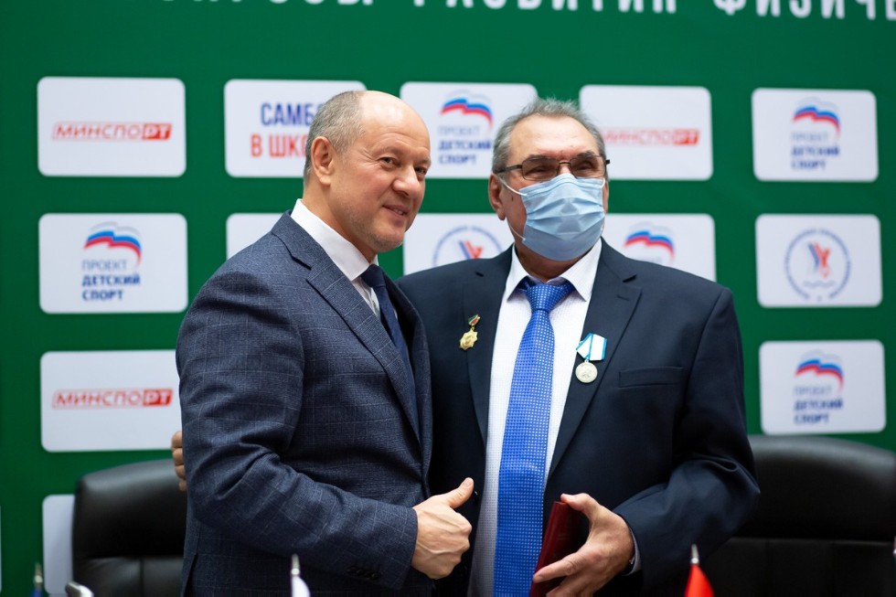 Научно практическая конференция посвященная 85-летию профессора Абзалова Рината Абзаловича Научно практическая конференция посвященная 85-летию профессора Абзалова Рината Абзаловича