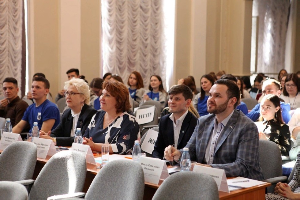 В Елабужском институте КФУ состоялся ежегодный конкурс 'Студенческий лидер РТ - 2019' В Елабужском институте КФУ состоялся ежегодный конкурс 'Студенческий лидер РТ - 2019'