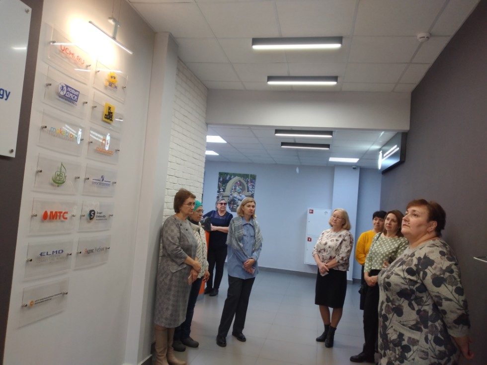 Учителя русского языка повысили квалификацию в ИФМК по подготовке к ОГЭ и ЕГЭ по русскому языку Учителя русского языка повысили квалификацию в ИФМК по подготовке к ОГЭ и ЕГЭ по русскому языку