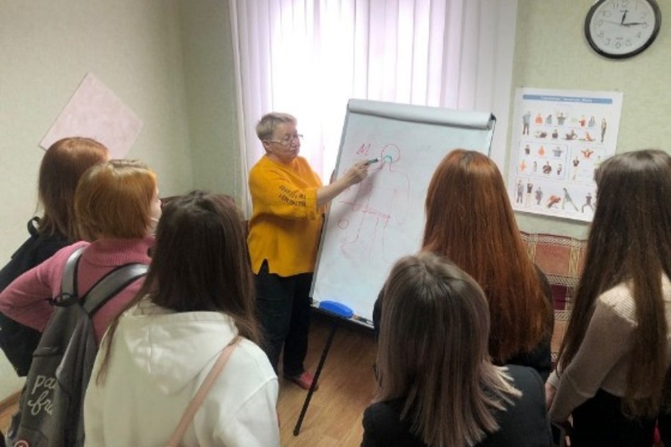 Первая практика должна быть интересной Первая практика должна быть интересной