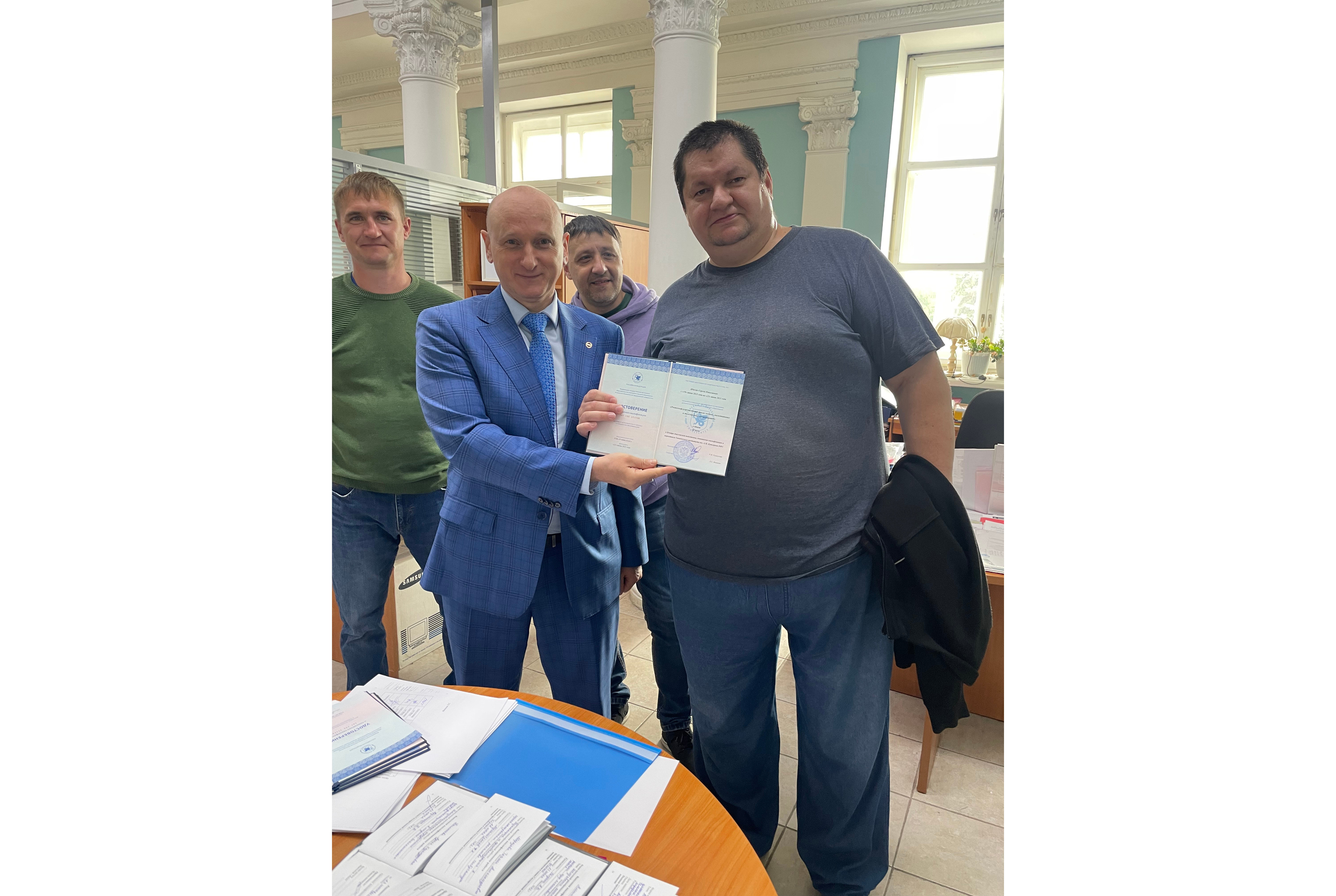 Представители Казанского национального исследовательского технологического университета успешно повысили квалификацию в Центре довузовской подготовки, повышения квалификации и маркетинга ХИимБ КФУ Представители Казанского национального исследовательского технологического университета успешно повысили квалификацию в Центре довузовской подготовки, повышения квалификации и маркетинга ХИимБ КФУ