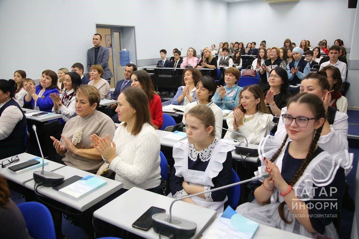 ВУЗ, ШКОЛА И МЕДИЙНОЕ ПРОСТРАНСТВО КАК ЕДИНОЕ ЦЕЛОЕ ВУЗ, ШКОЛА И МЕДИЙНОЕ ПРОСТРАНСТВО КАК ЕДИНОЕ ЦЕЛОЕ