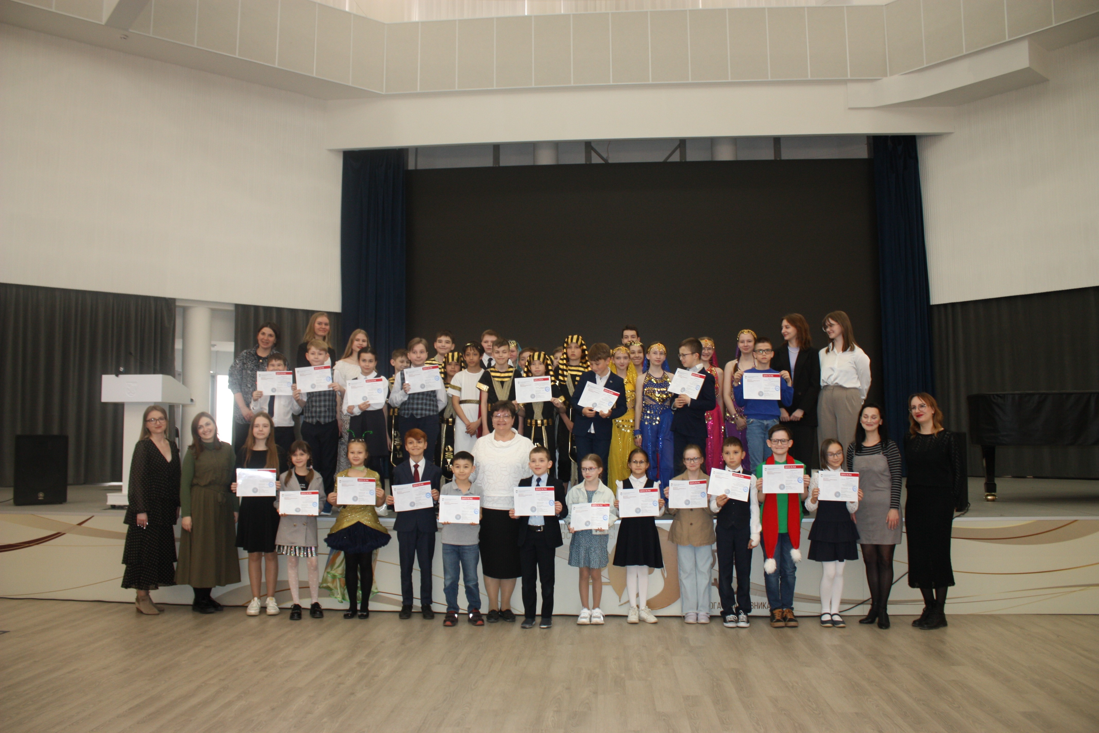 ��������� ������-������������ ����������� ���������� ' KFU - Junior Professor'