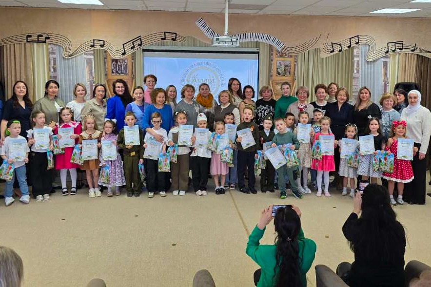 Состоялся конкурс ораторского мастерства 'Эллада ? 2025' Состоялся конкурс ораторского мастерства 'Эллада ? 2025'