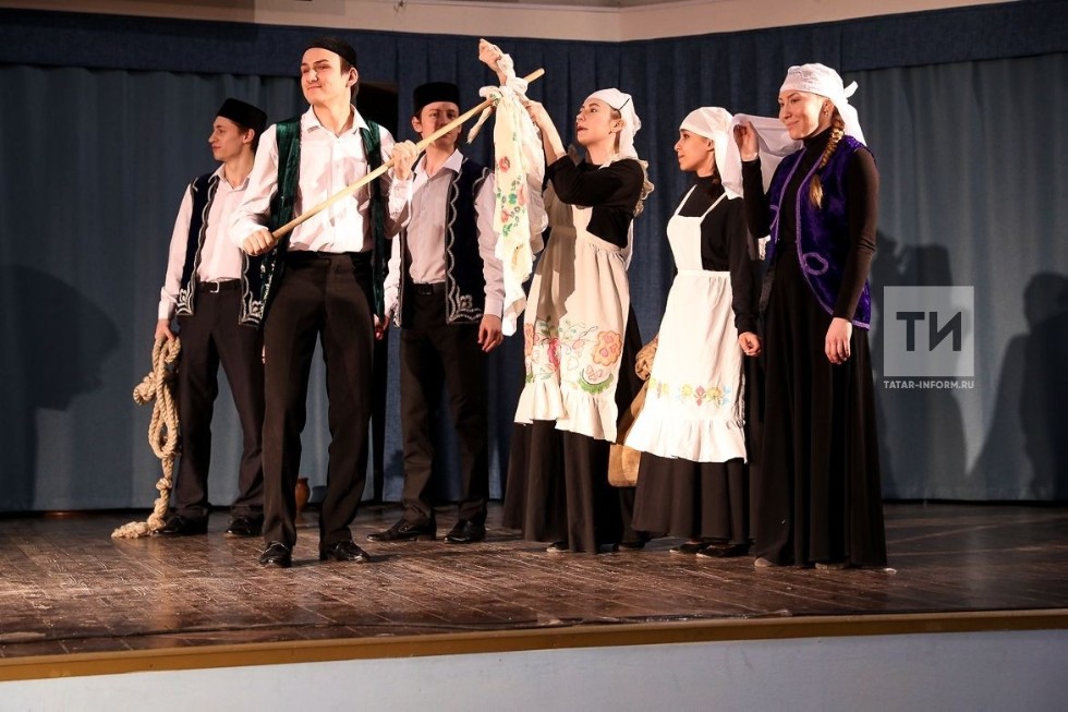 Халык иҗатыннан илһам алып Халык иҗатыннан илһам алып