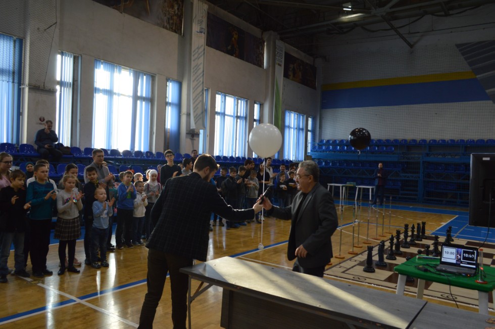 ������ ������� ��������� �� ������� �� ����� ����������� ��������� ������ � ���