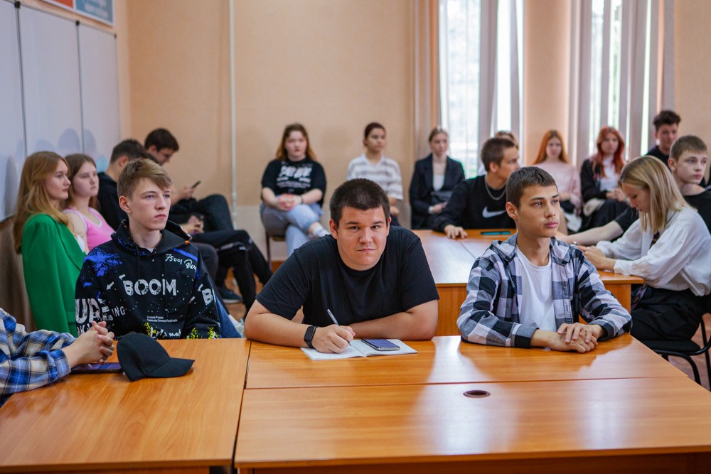 В Елабужском институте продолжаются мероприятия, посвященные дню рождения А.С. Пушкина В Елабужском институте продолжаются мероприятия, посвященные дню рождения А.С. Пушкина