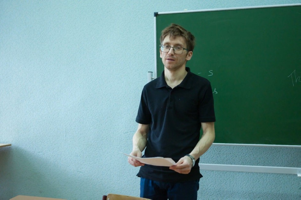 В Елабужском институте КФУ прошла публичная лекция 'Лев Толстой - мыслитель и художник' В Елабужском институте КФУ прошла публичная лекция 'Лев Толстой - мыслитель и художник'