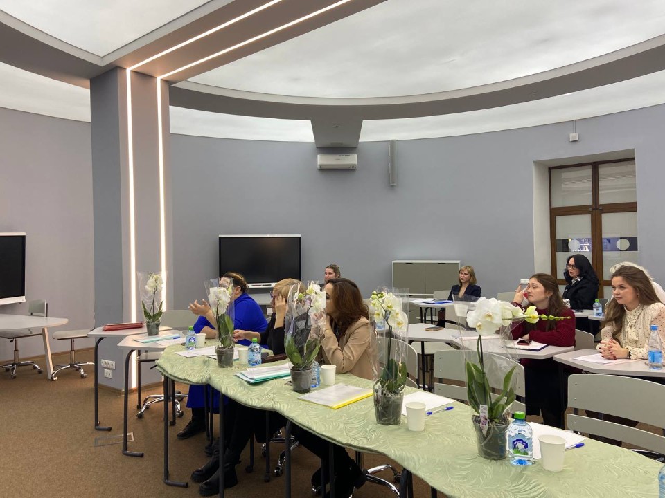 ������-����������������� ������������ ������������