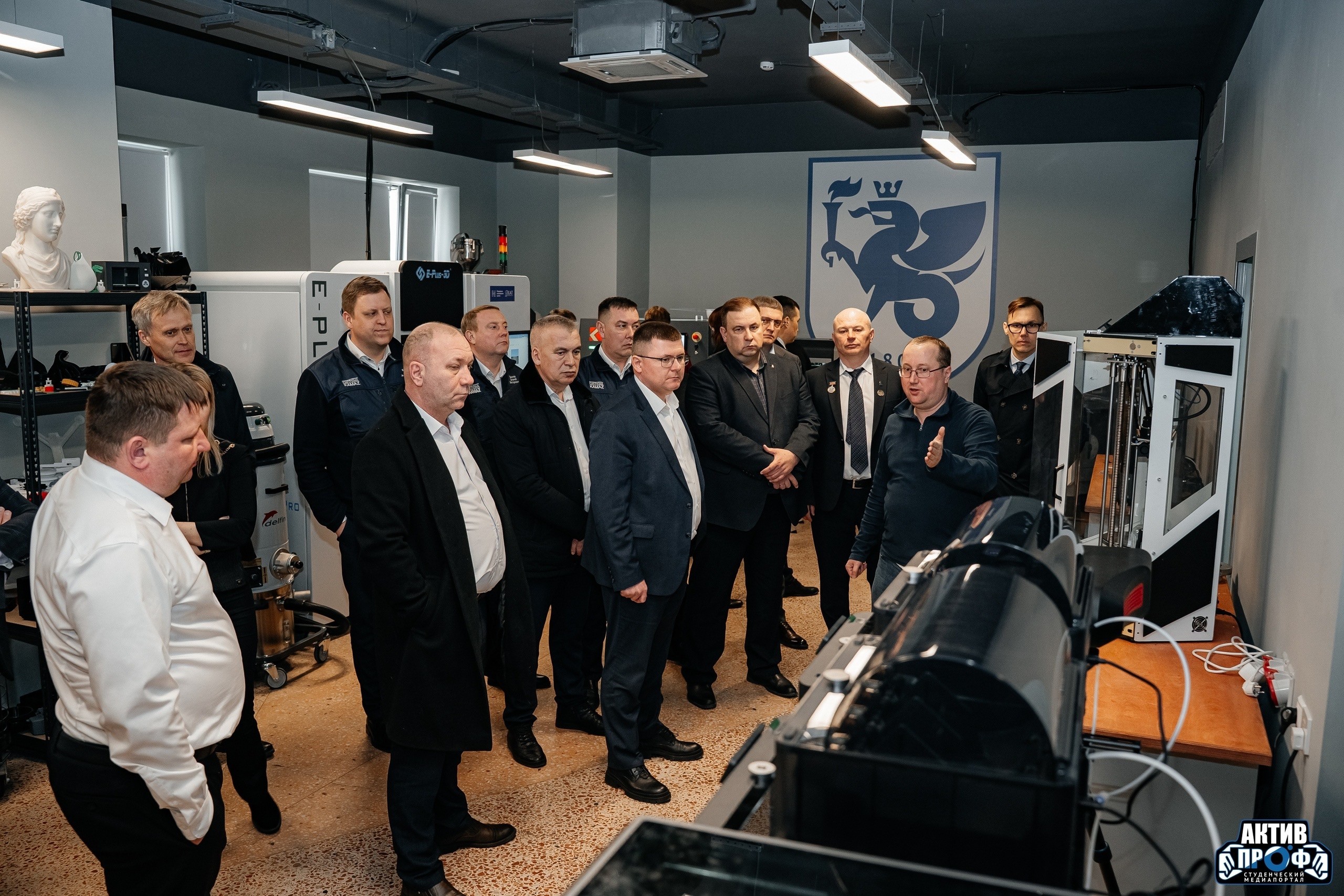 ������ � ����� ����������� � ������� ��������� ,��� &laquo;�����&raquo;, ���, ��� &laquo;����� ���� ���&raquo;