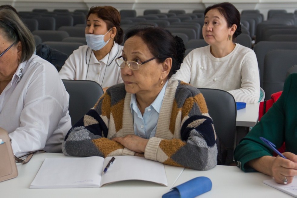 �������� ����� ��������� ������������ ��� ������������-������������������ ������� �� ������� ���������������� ������������