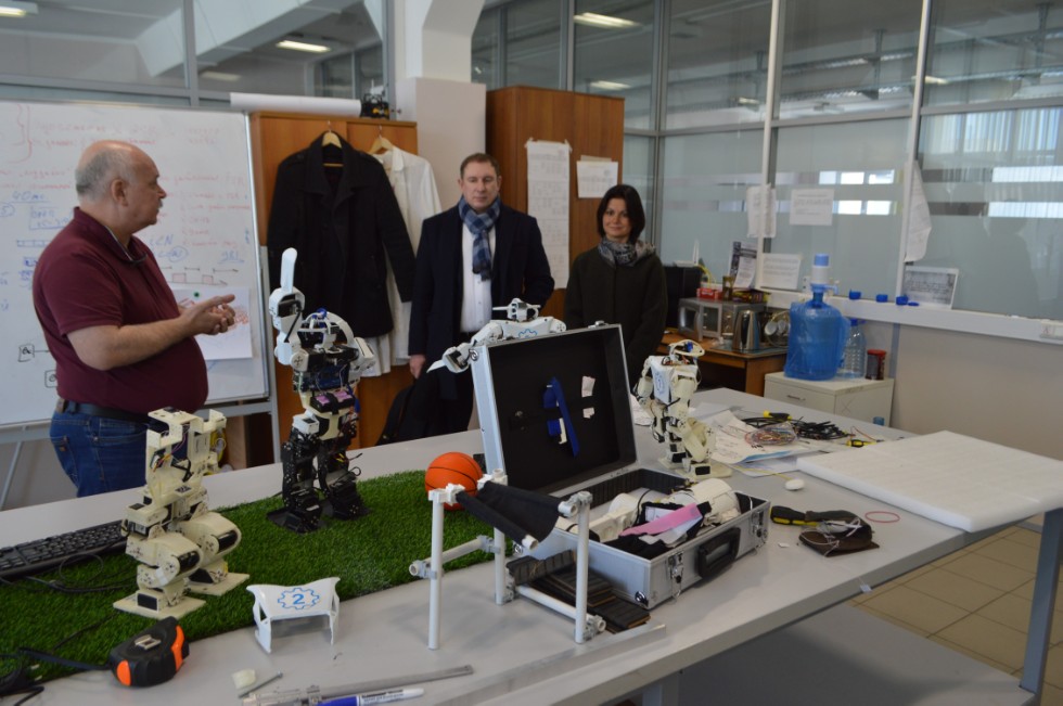 ������������� DASSAULT SUSTEMES �������� ���������� �������� ���