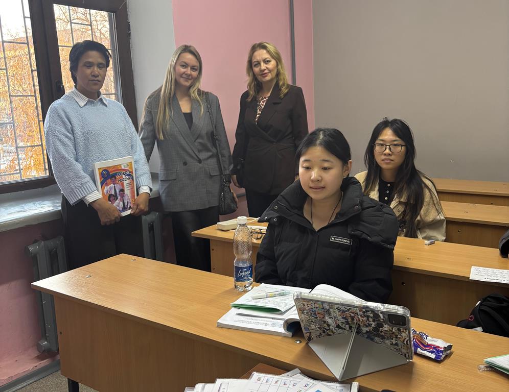 Визит в вузы Киргизии нанесли ученые Елабужского института КФУ Визит в вузы Киргизии нанесли ученые Елабужского института КФУ