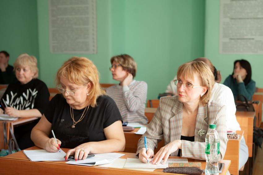 Для учителей математики прошли курсы по подготовке к ЕГЭ в Елабужском институте КФУ Для учителей математики прошли курсы по подготовке к ЕГЭ в Елабужском институте КФУ