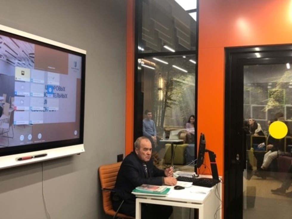 ������ ������� � ����������: ������������ ����������� � �������������