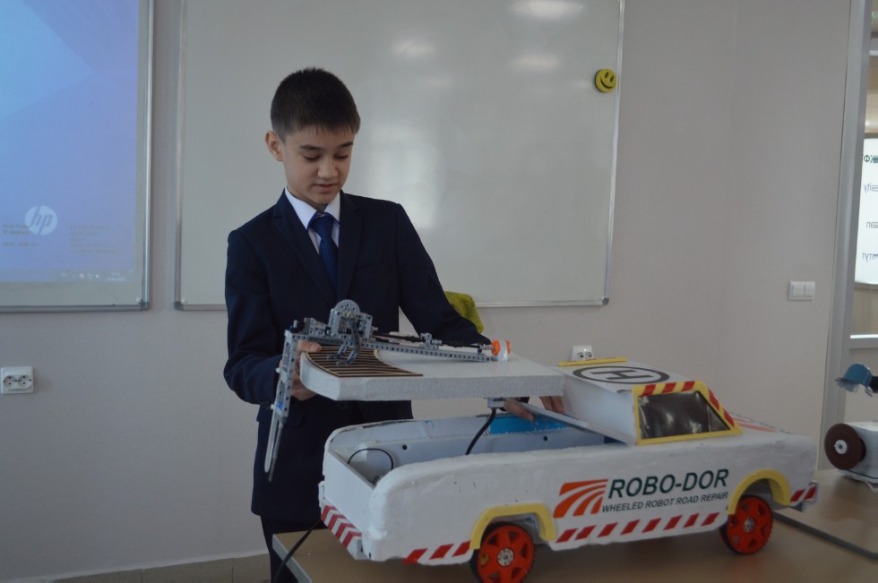 ����� ��������� ���� ������������� 