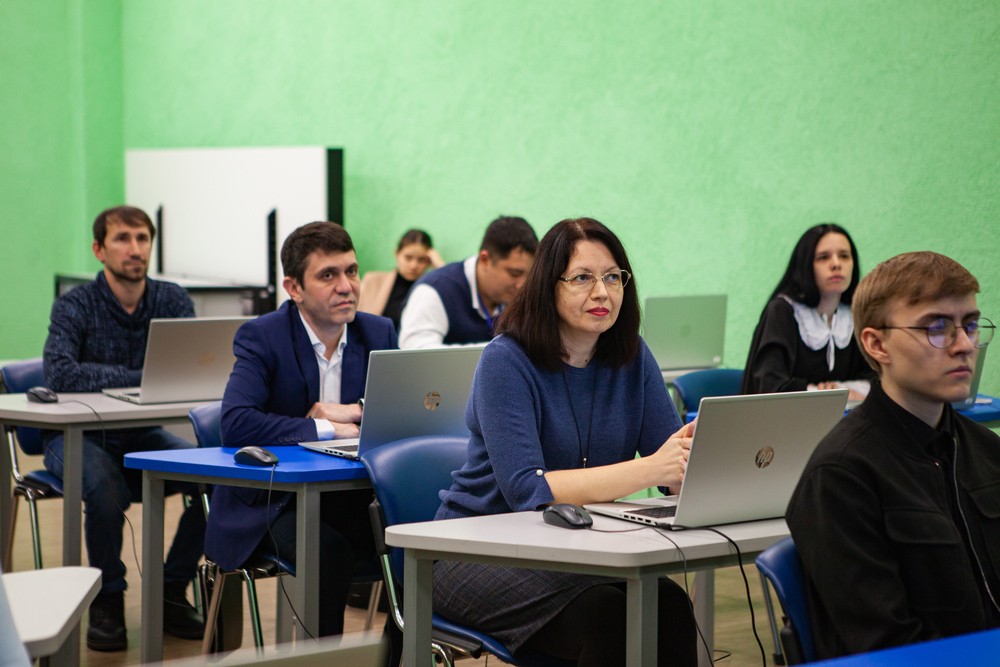 ������ ������-����� '��� �������� ������� ����� ��������������� � ������������� 3D/VR �������'