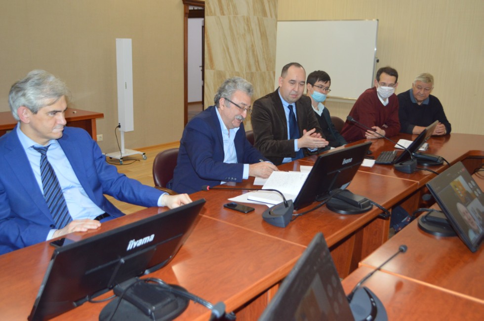 ���������� � �������������� ��� � ������