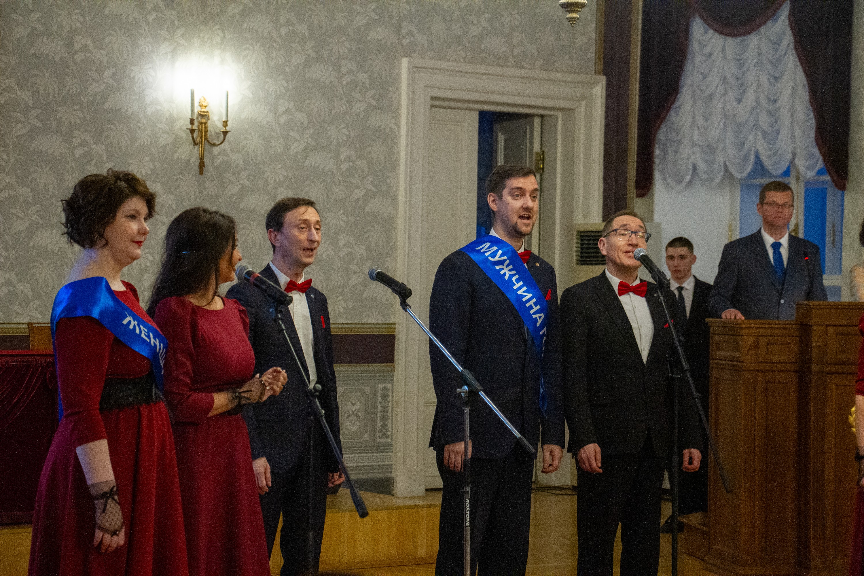 Михаил Абрамский стал одним из победителей конкурса 'Женщина года. Мужчина года: женский взгляд' Михаил Абрамский стал одним из победителей конкурса 'Женщина года. Мужчина года: женский взгляд'