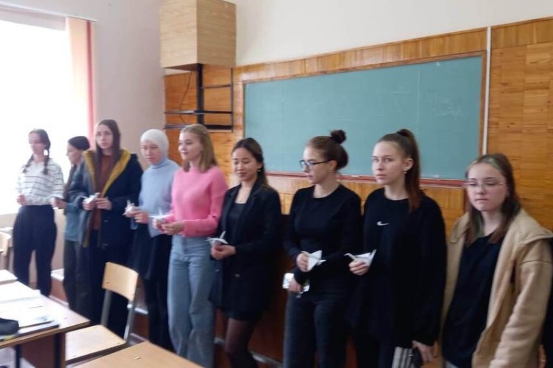 Прошел кураторский час 'Журавли памяти' Прошел кураторский час 'Журавли памяти'