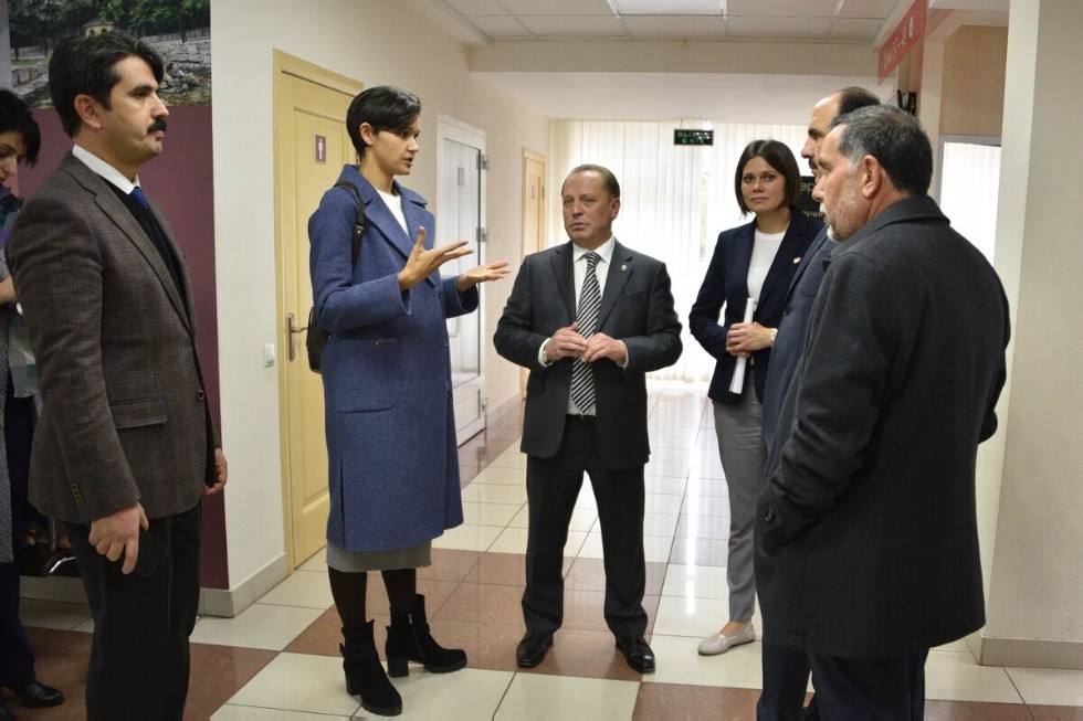 ����� �� ���� �����������, ��� ��� ����� ��-������� '������'?