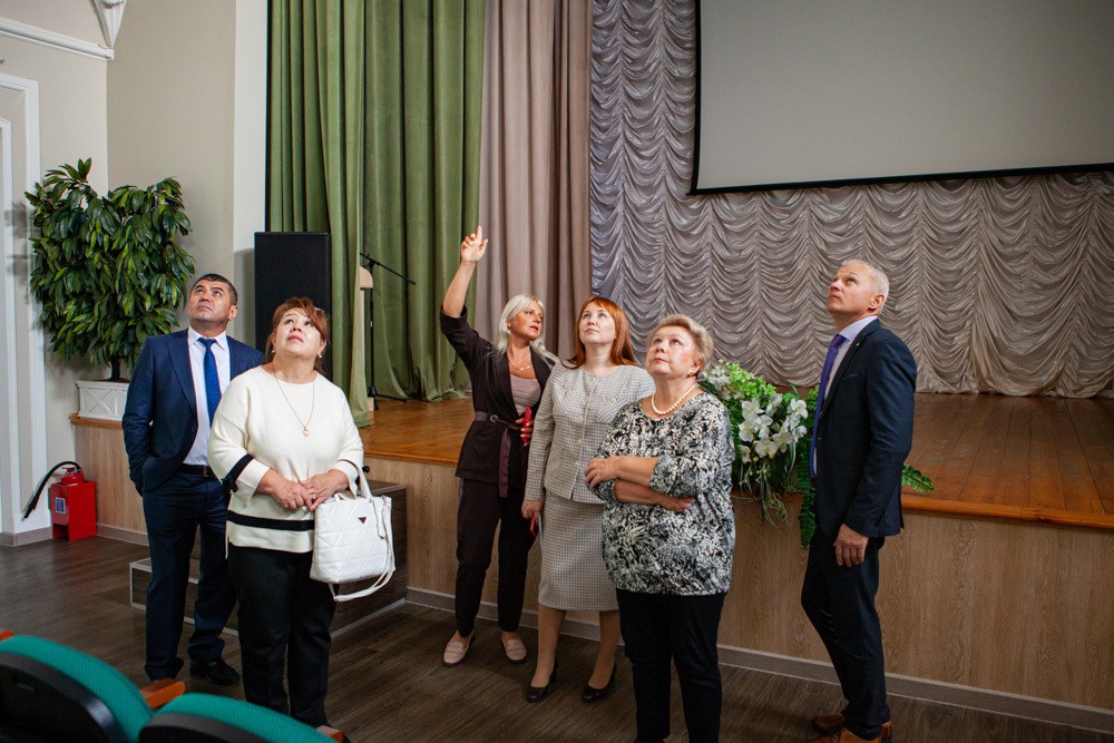 IX ������������ ������: ������� (����)