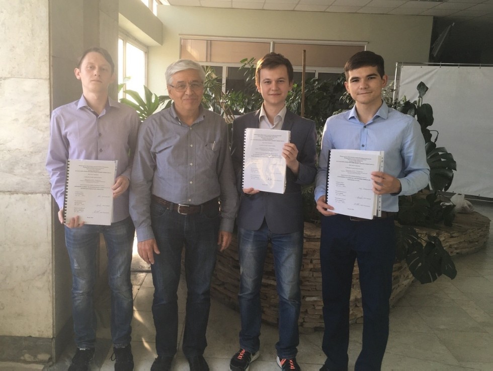 Выпускные квалификационные работы выпускников-бакалавров 2018 года по направлению подготовки 03.03.03 'Радиофизика' Выпускные квалификационные работы выпускников-бакалавров 2018 года по направлению подготовки 03.03.03 'Радиофизика'