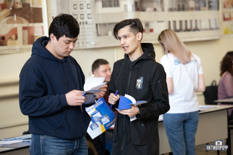 ��� ��� � 