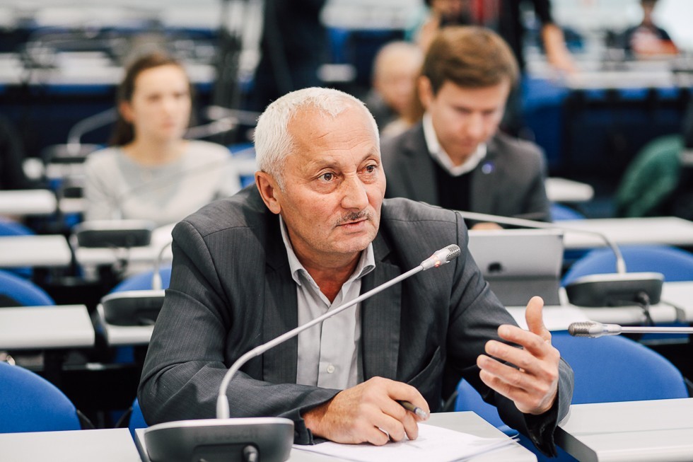 � ������ ������ �����-�����������, ����������� ������� ������ �� �������� ���������� ������������